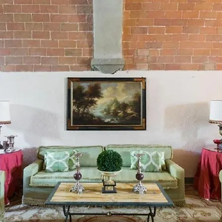 Isaia 31 Villa Monteriggioni