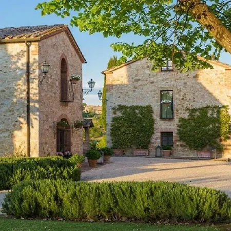 Isaia 31 Villa Monteriggioni