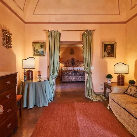 Isaia 31 Villa Monteriggioni